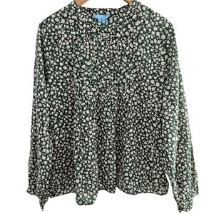 Draper James Evangaline Long Sleeve Top in Gauzy Cotton